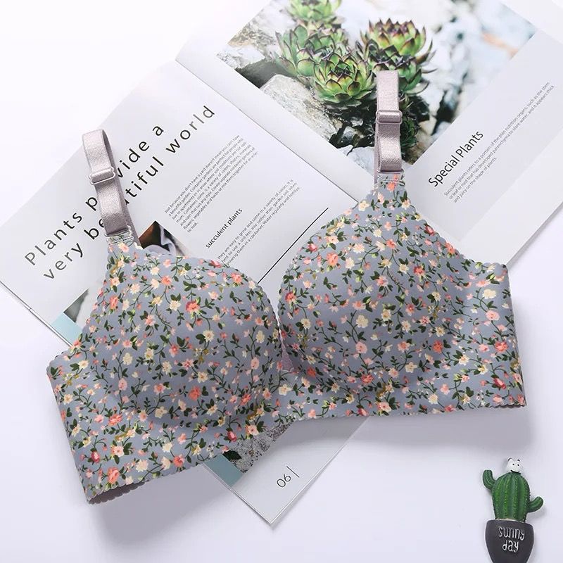 Floral Print Pushup Wire Free Bra  Seamless adjustable Shoulder Strap  Four-Sluggled Buckle Underwear Gathered